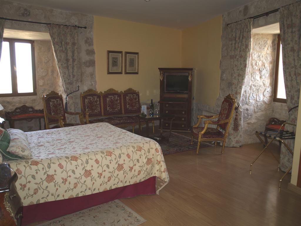Residencia Real Del Castillo De Curiel Curiel de Duero エクステリア 写真