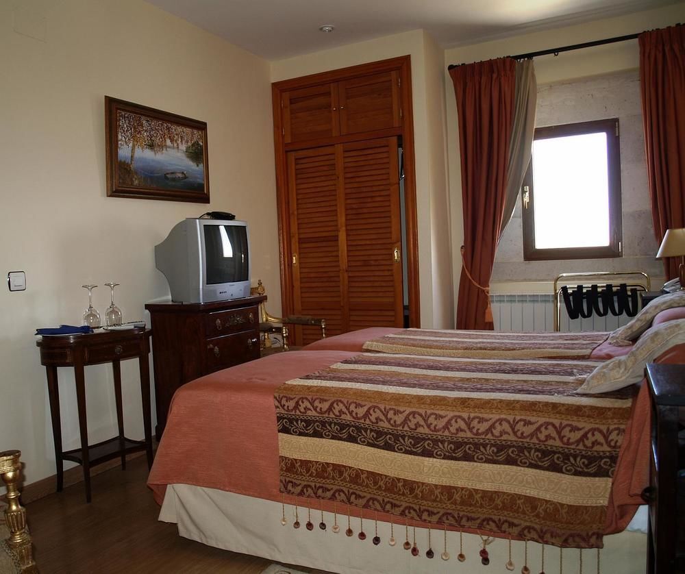 Residencia Real Del Castillo De Curiel Curiel de Duero エクステリア 写真